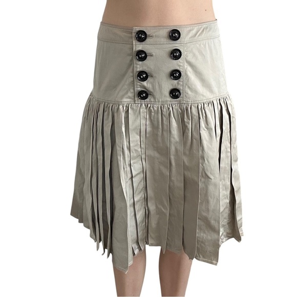 Burberry London Knee Length Pleated Skirt Tan Khaki Button Up Size 6 Small - Picture 1 of 13